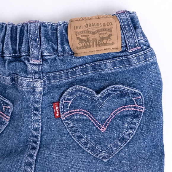 Levi's Shorty Short‎ Kids 24M Blue Heart Pocket Denim Shorts - Picture 3 of 7